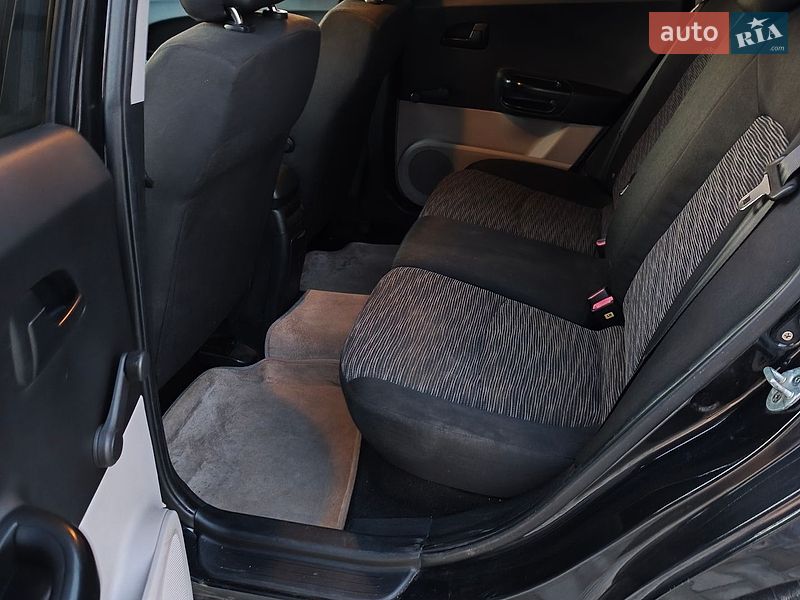 Хэтчбек Kia Ceed 2008 в Ужгороде