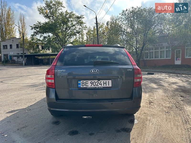 Универсал Kia Ceed 2008 в Николаеве фото 5 Универсал Kia Ceed 2008 в Николаеве