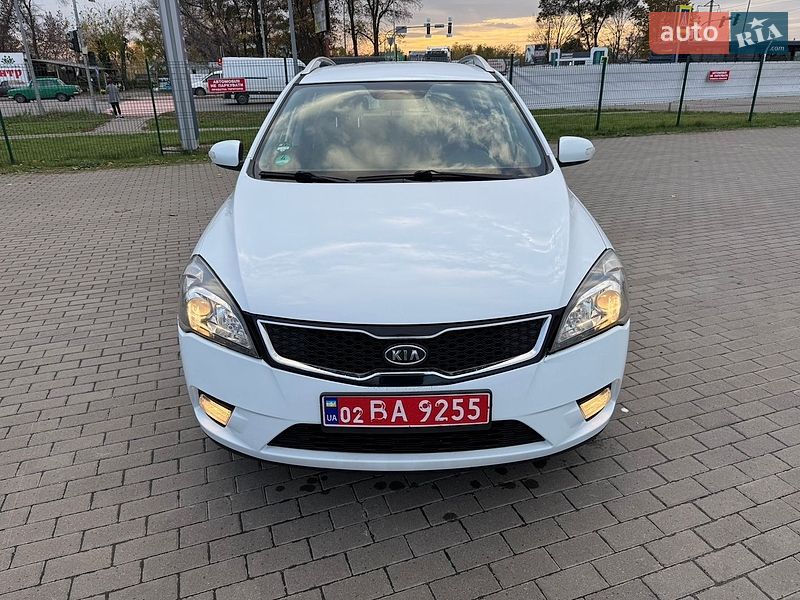 Універсал Kia Ceed 2011 в Вінниці фото 11 Універсал Kia Ceed 2011 в Вінниці