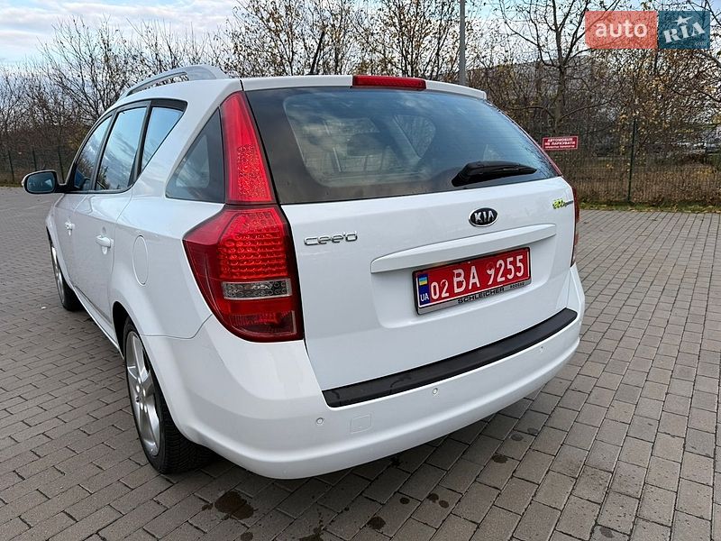 Універсал Kia Ceed 2011 в Вінниці фото 28 Універсал Kia Ceed 2011 в Вінниці
