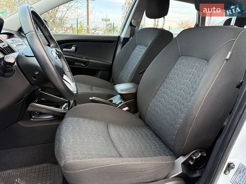 Універсал Kia Ceed 2011 в Вінниці фото 52 Універсал Kia Ceed 2011 в Вінниці