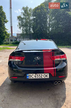 Купе Kia Cerato Koup 2011 в 