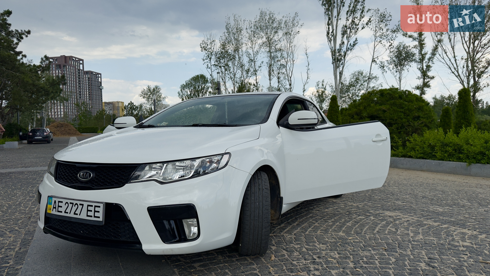 2011 Kia Cerato - мініатюра 2