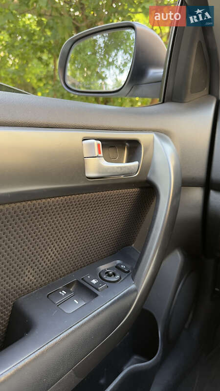 Купе Kia Cerato Koup 2011 в Днепре