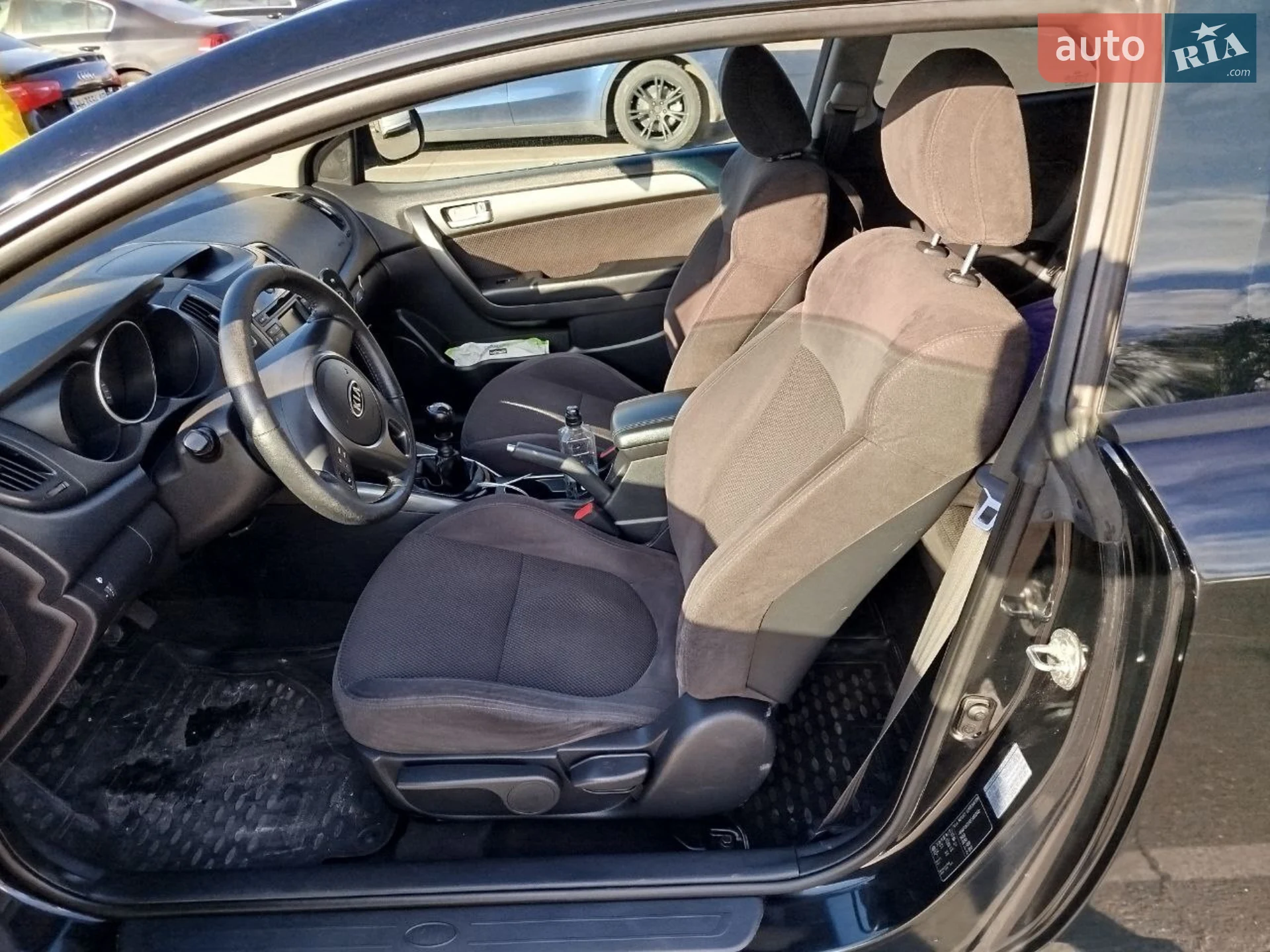 2011 Kia Cerato - мініатюра 25