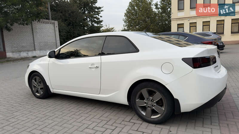 Купе Kia Cerato Koup 2011 в Днепре