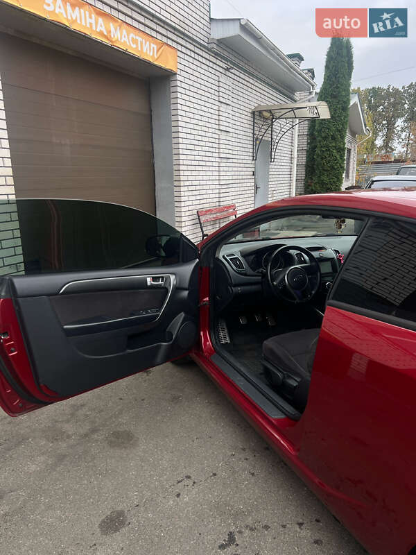 Купе Kia Cerato Koup 2011 в Ирпене