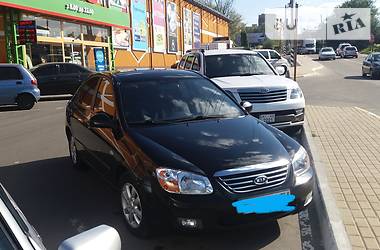 Седан Kia Cerato 2008 в Шумске