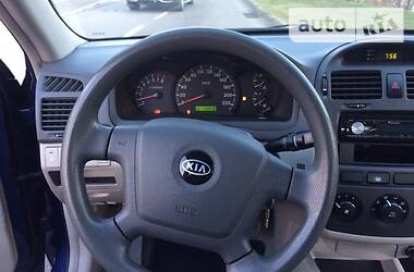 Седан Kia Cerato 2006 в Киеве