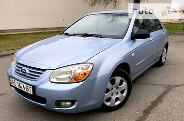 Седан Kia Cerato 2007 в Днепре