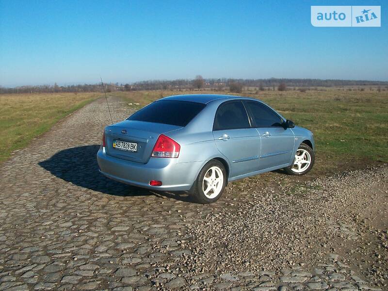 Седан Kia Cerato 2007 в 