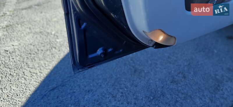 Седан Kia Cerato 2005 в Ужгороде