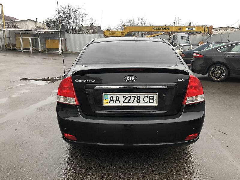 Седан Kia Cerato 2007 в Білій Церкві