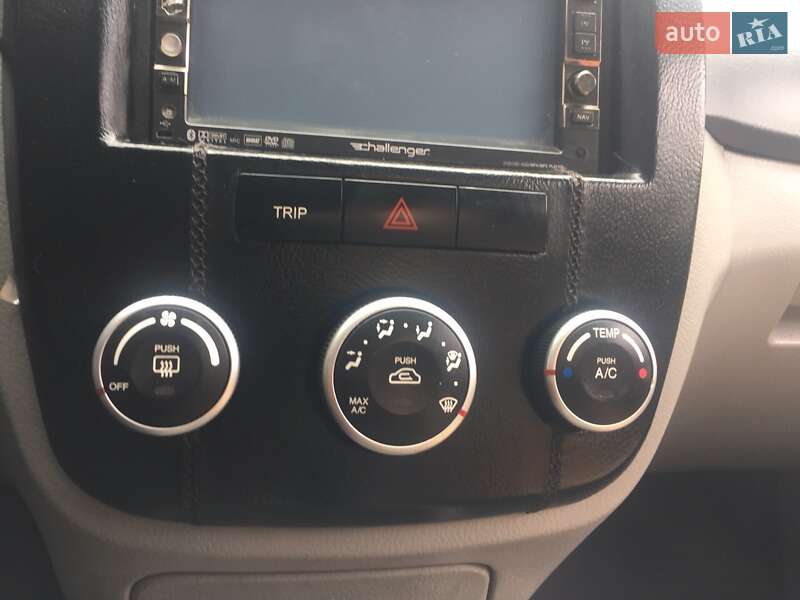 Седан Kia Cerato 2007 в Луцке