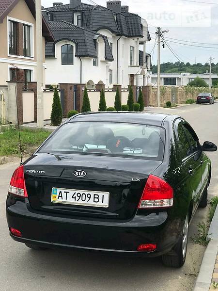 Седан Kia Cerato 2008 в Івано-Франківську