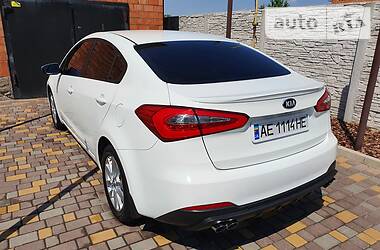 Седан Kia Cerato 2012 в Марганце