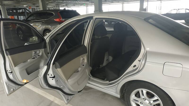 Седан Kia Cerato 2006 в Киеве
