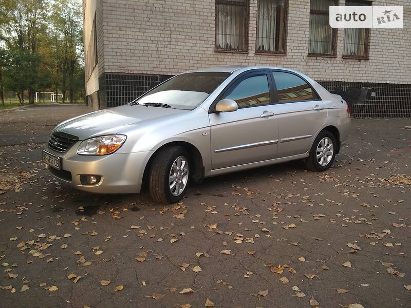 Седан Kia Cerato 2007 в Кривом Роге