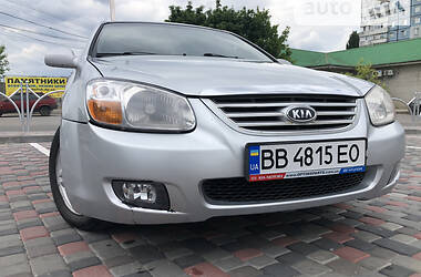 Седан Kia Cerato 2006 в Днепре