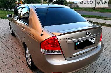 Седан Kia Cerato 2008 в Мариуполе