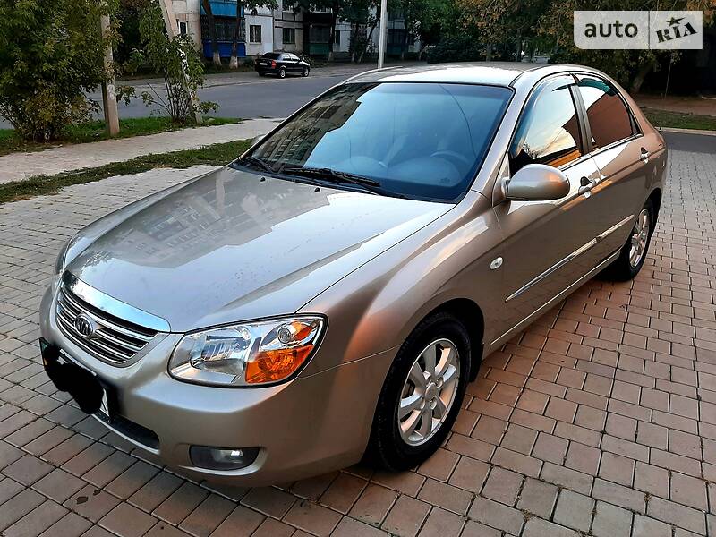 Седан Kia Cerato 2008 в Маріуполі