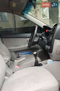 Седан Kia Cerato 2007 в 