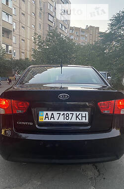 Седан Kia Cerato 2009 в 