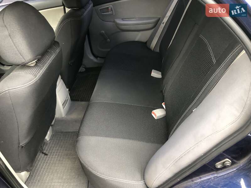 Седан Kia Cerato 2008 в Києві