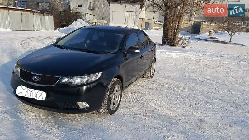 Седан Kia Cerato 2009 в Харкові фото Седан Kia Cerato 2009 в Харкові