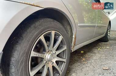 Хетчбек Kia Cerato 2006 в Гадячі
