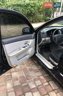Седан Kia Cerato 2006 в Чернівцях