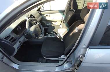 Седан Kia Cerato 2007 в Киеве