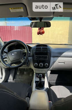 Седан Kia Cerato 2007 в 