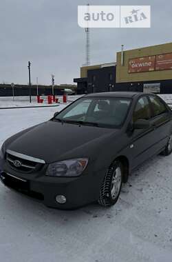 Седан Kia Cerato 2006 в Ровно