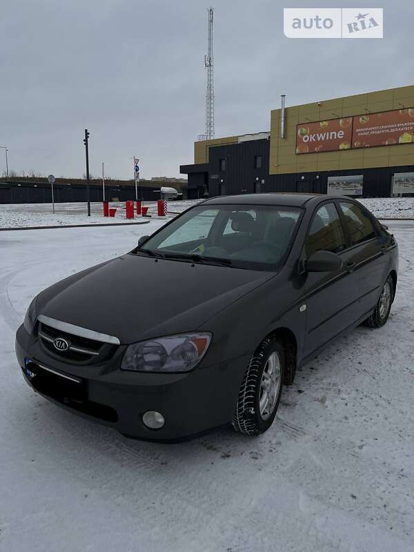 Kia Cerato 2006
