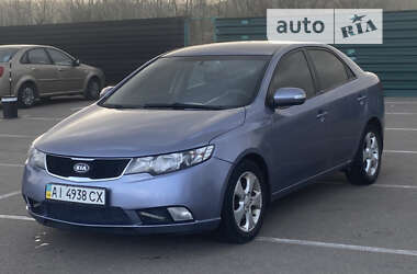 Седан Kia Cerato 2009 в Киеве