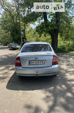 Седан Kia Cerato 2006 в Славянске