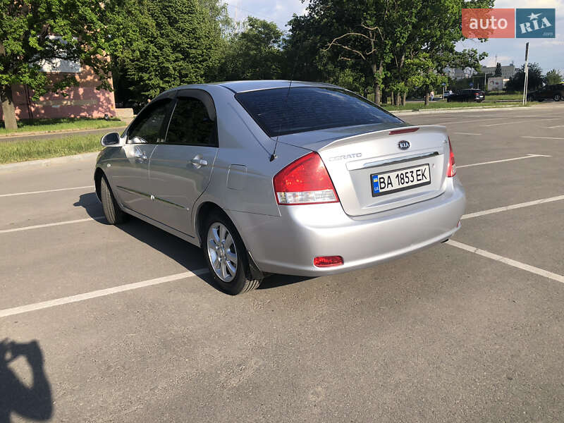 Седан Kia Cerato 2007 в Кропивницькому