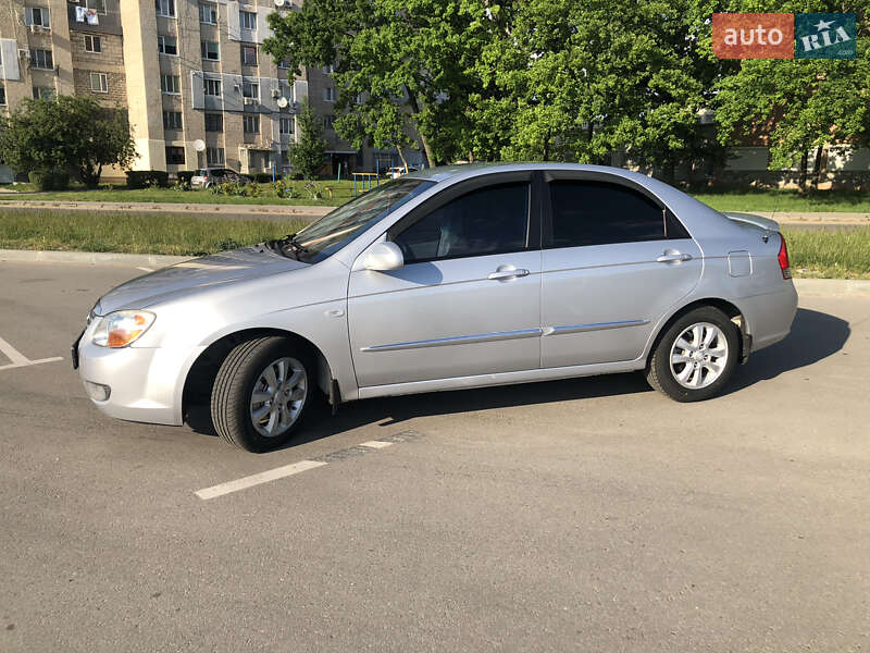 Седан Kia Cerato 2007 в Кропивницькому
