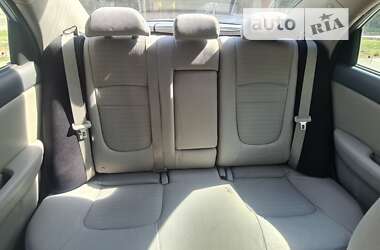 Седан Kia Cerato 2007 в 