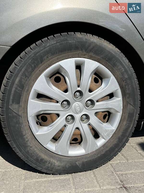 Седан Kia Cerato 2011 в Ременове фото 15 Седан Kia Cerato 2011 в Ременове