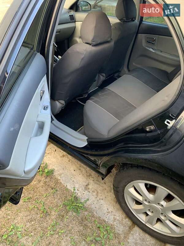 Седан Kia Cerato 2008 в Перечині