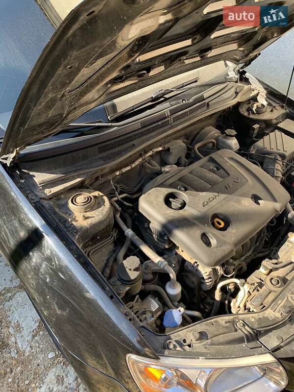 Седан Kia Cerato 2008 в Перечині