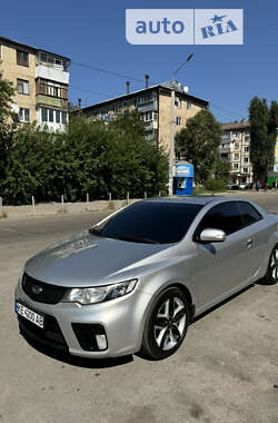 Купе Kia Cerato 2010 в Днепре