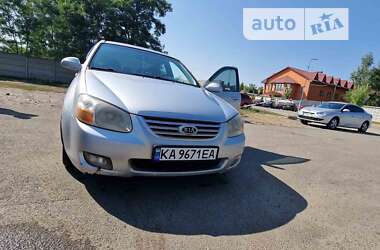 Седан Kia Cerato 2007 в Бучі