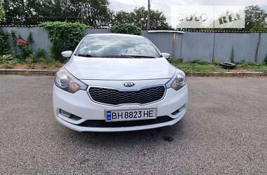 Седан Kia Cerato 2015 в Одесі