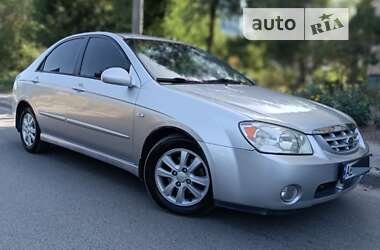 Седан Kia Cerato 2005 в Днепре