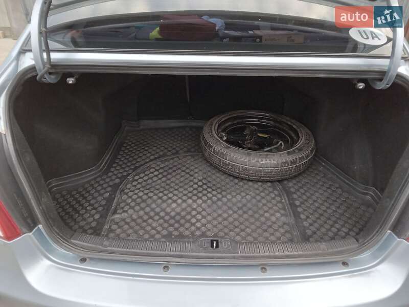 Седан Kia Cerato 2007 в Благовещенском фото 11 Седан Kia Cerato 2007 в Благовещенском