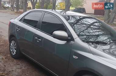 Седан Kia Cerato 2012 в Золотоноші