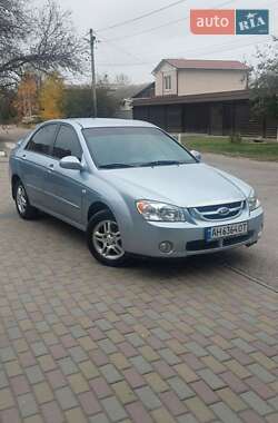 Седан Kia Cerato 2006 в Дніпрі